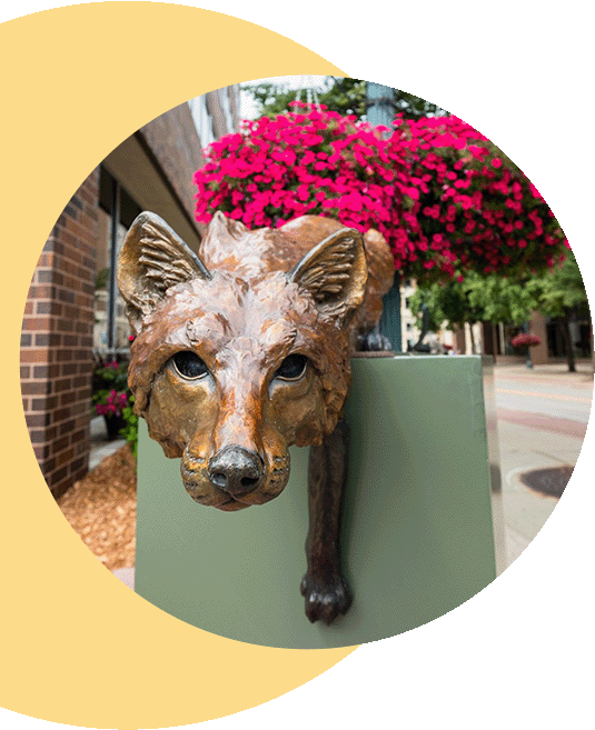 A fox statue.