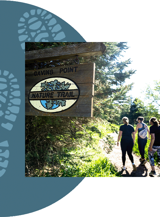 A group walking on the Gavins Point Nature Trail